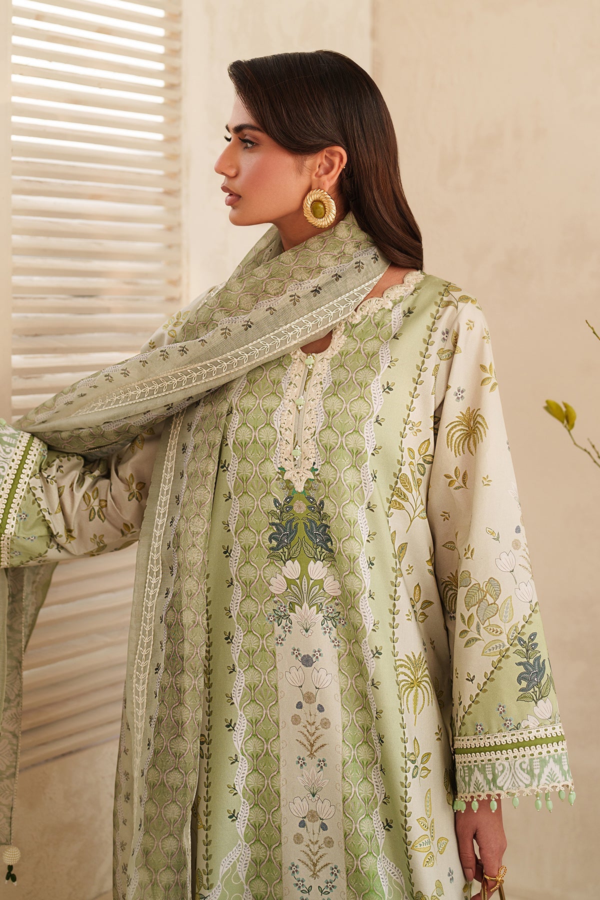 Baroque | Embroidered Lawn | SF-4406