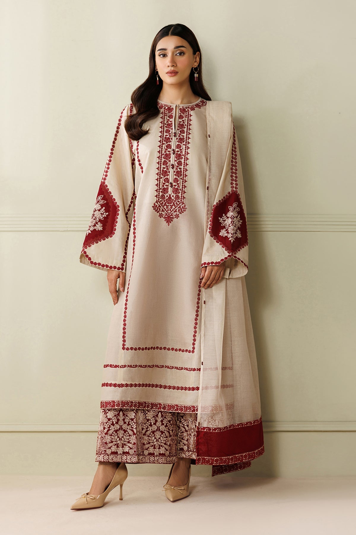 Baroque | Embroidered Lawn | SF-4421