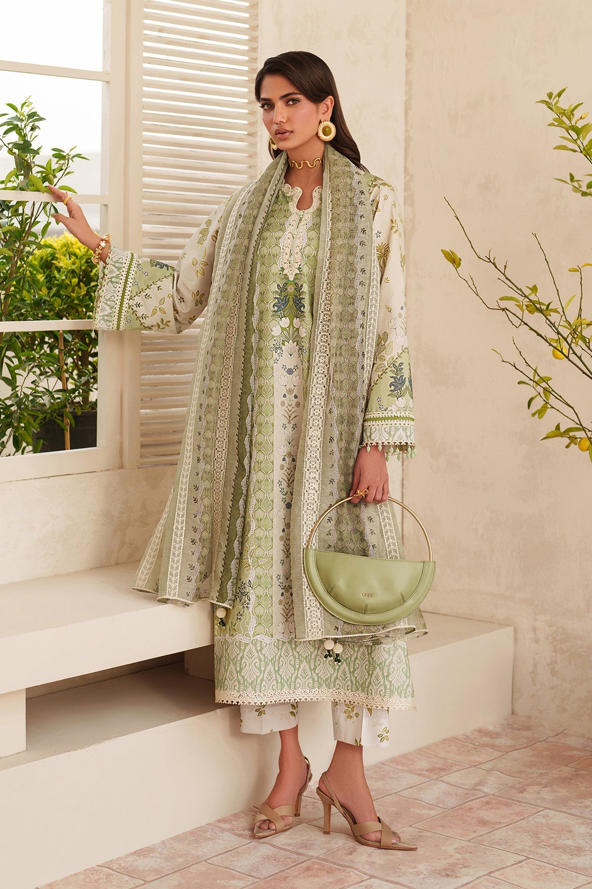Baroque | Embroidered Lawn | SF-4406