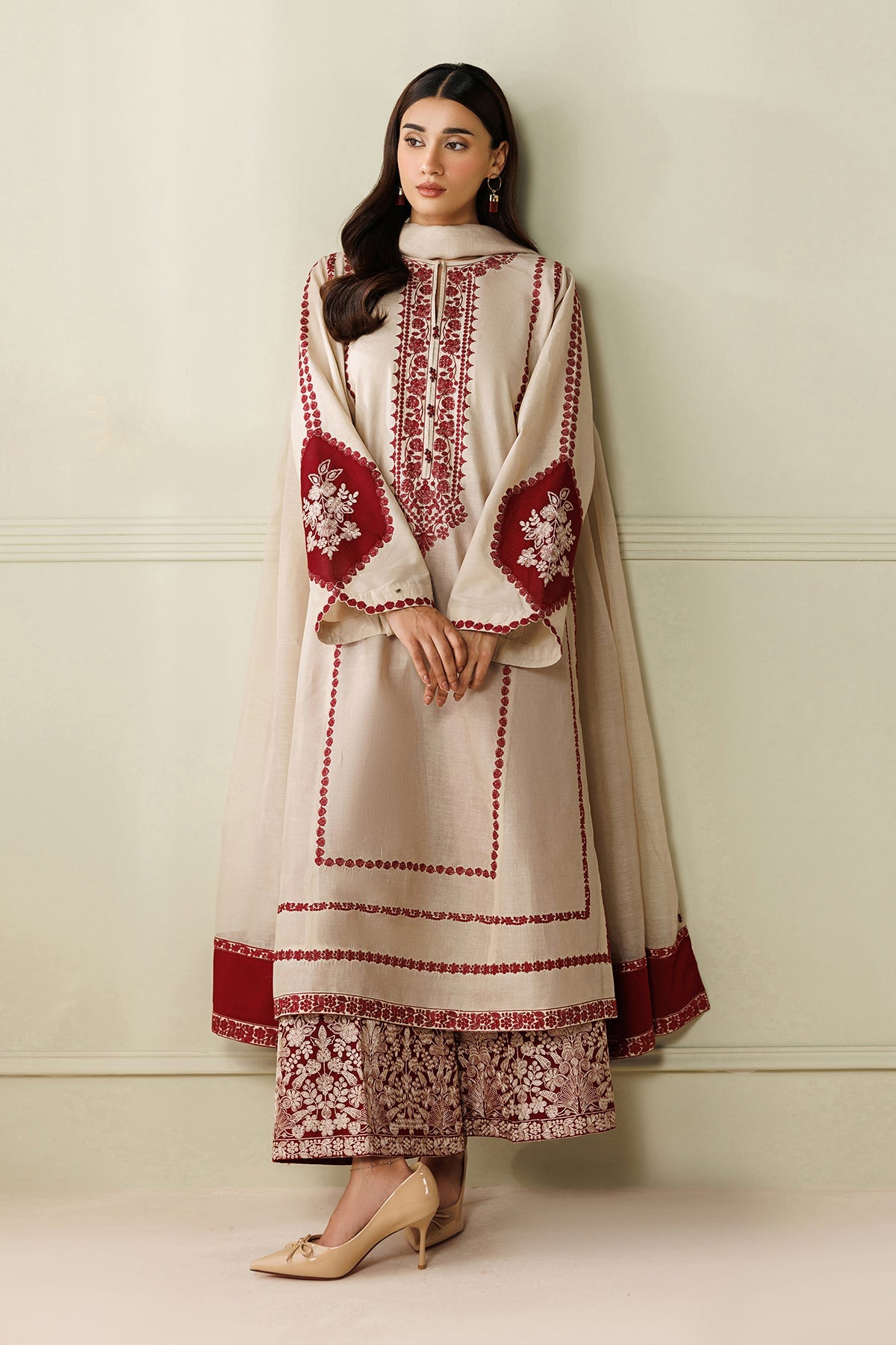 Baroque | Embroidered Lawn | SF-4421