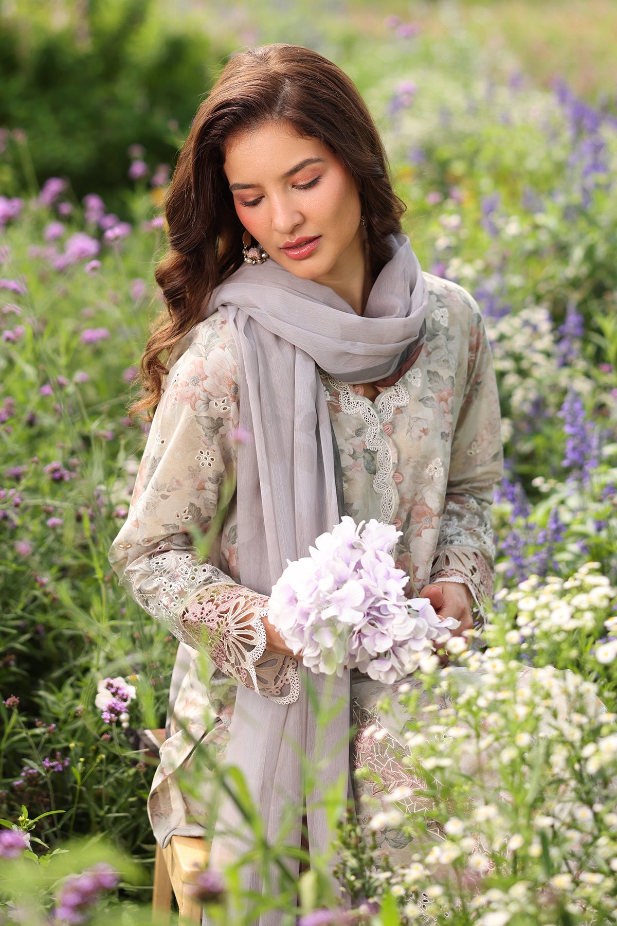 Baroque | Embroidered Lawn | SF-4225