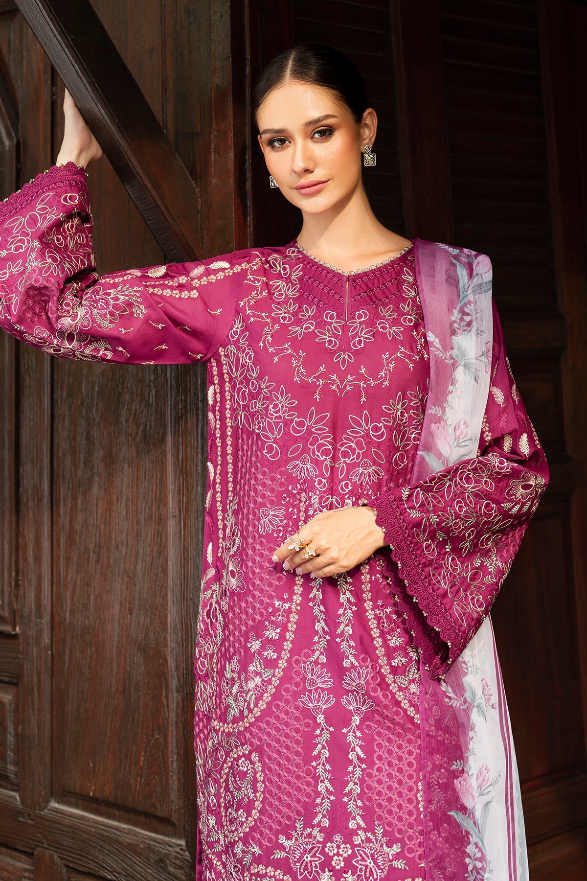 Baroque | Embroidered Lawn | SF-4263
