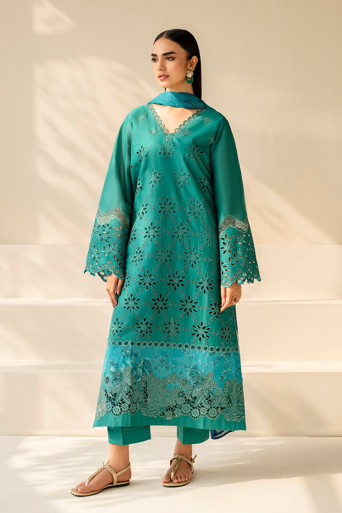 Baroque | Embroidered Lawn | SF-4275