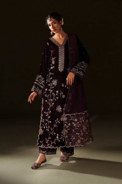Iznik | Velvet 25 | IV-70 Embroidered Velvet