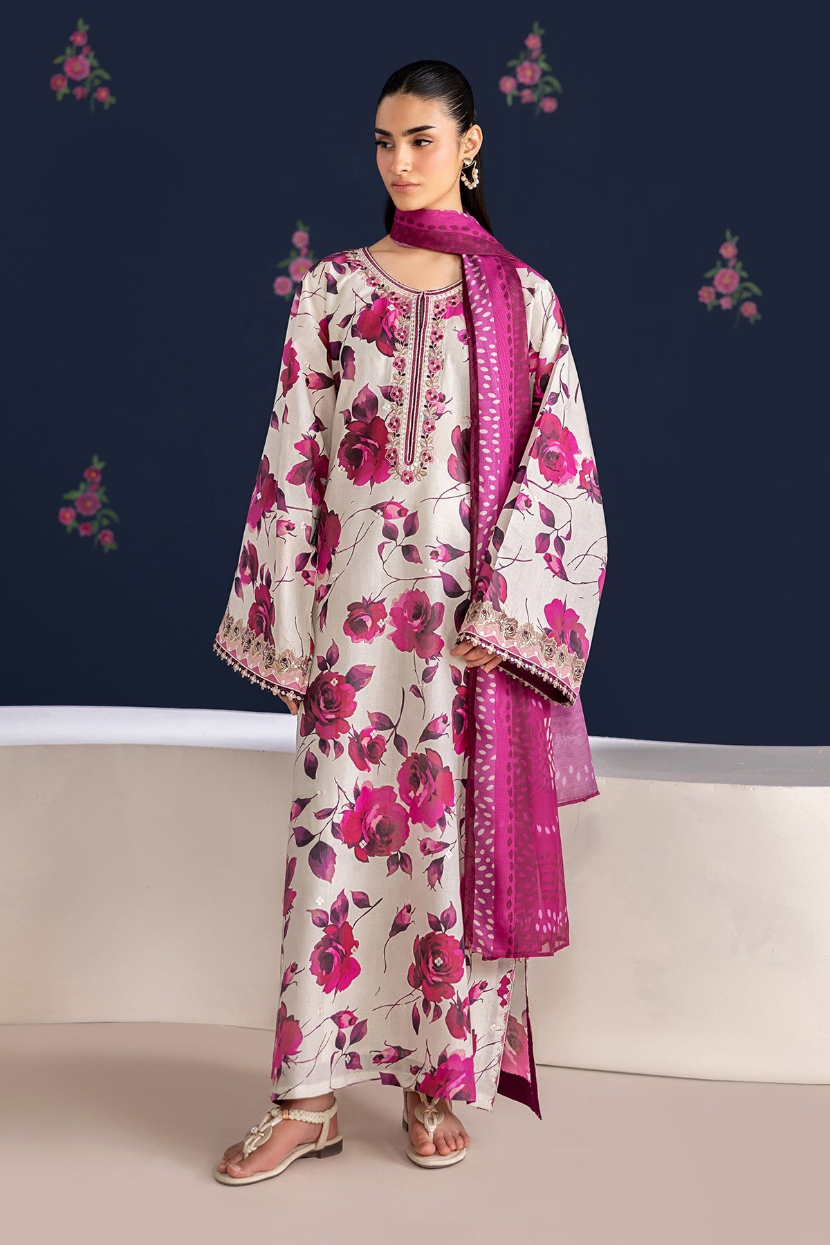 Baroque | Embroidered Lawn | SF-4463