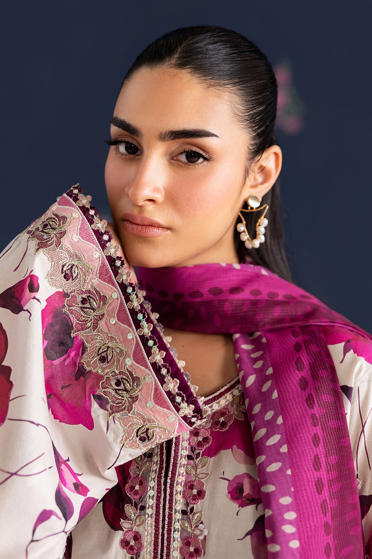 Baroque | Embroidered Lawn | SF-4463