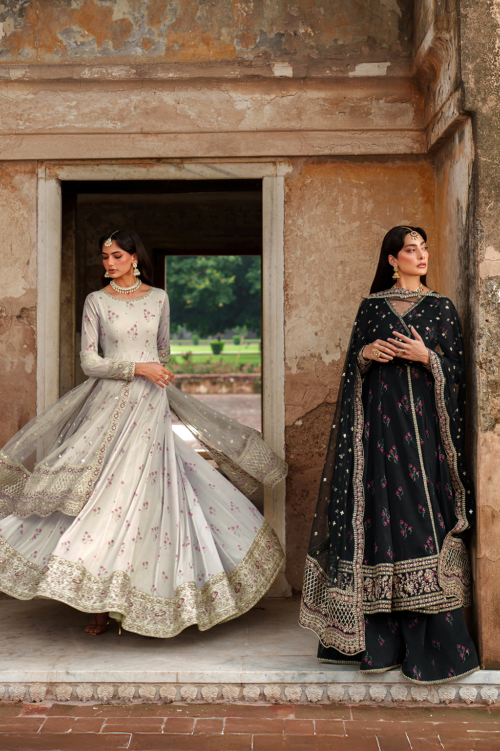 Iznik | Exclusive Formals | UE-551  Printed Chiffon