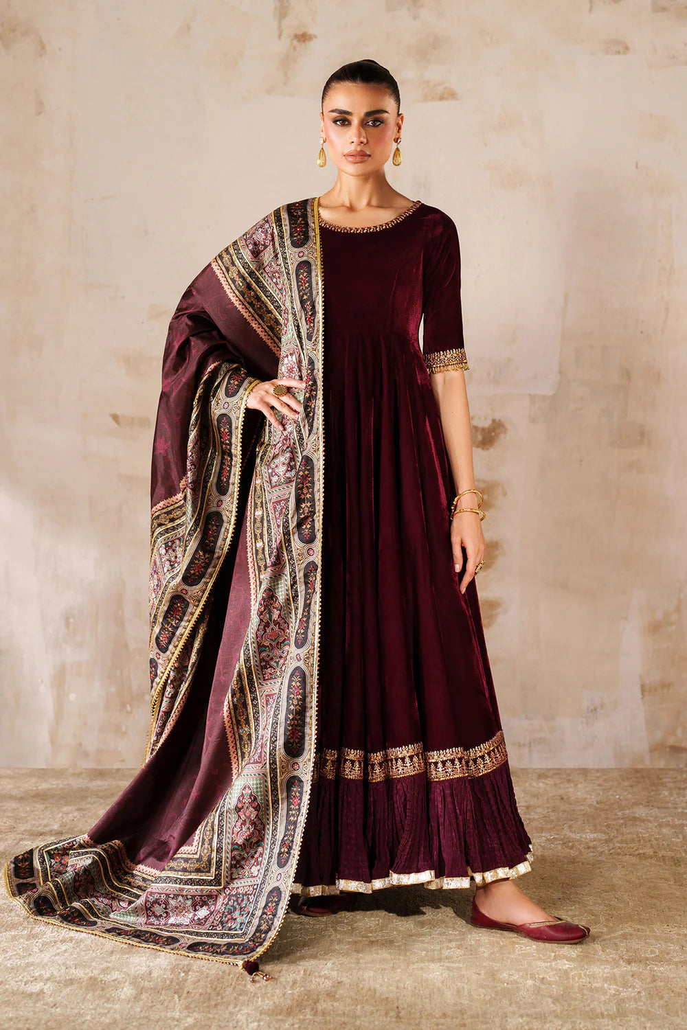 Baroque | EMBROIDERED VELVET | PR-1207