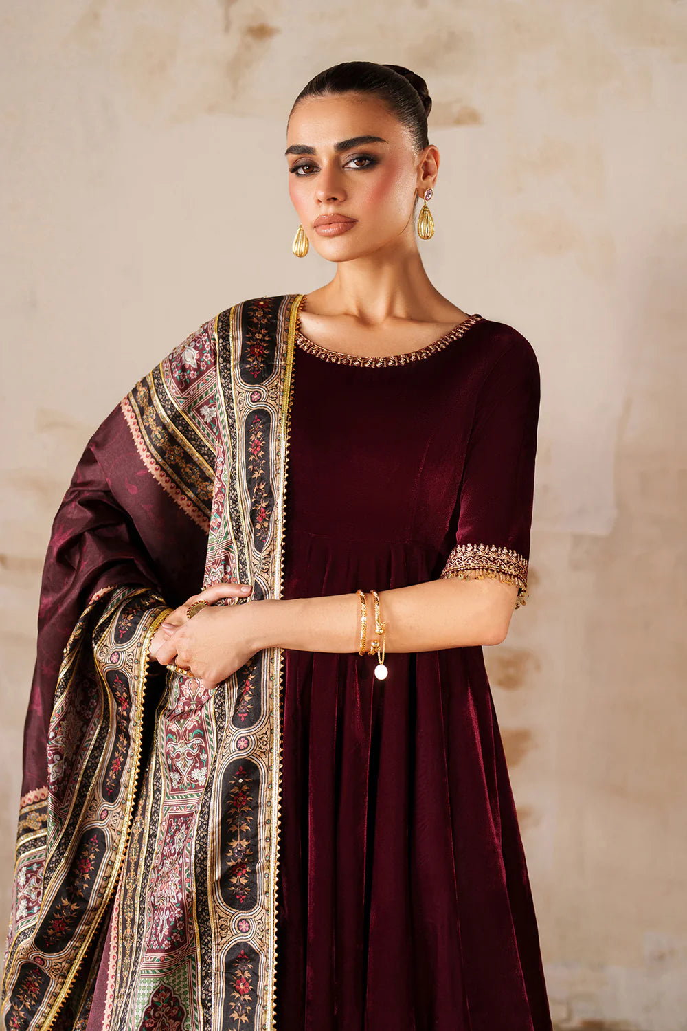 Baroque | EMBROIDERED VELVET | PR-1207