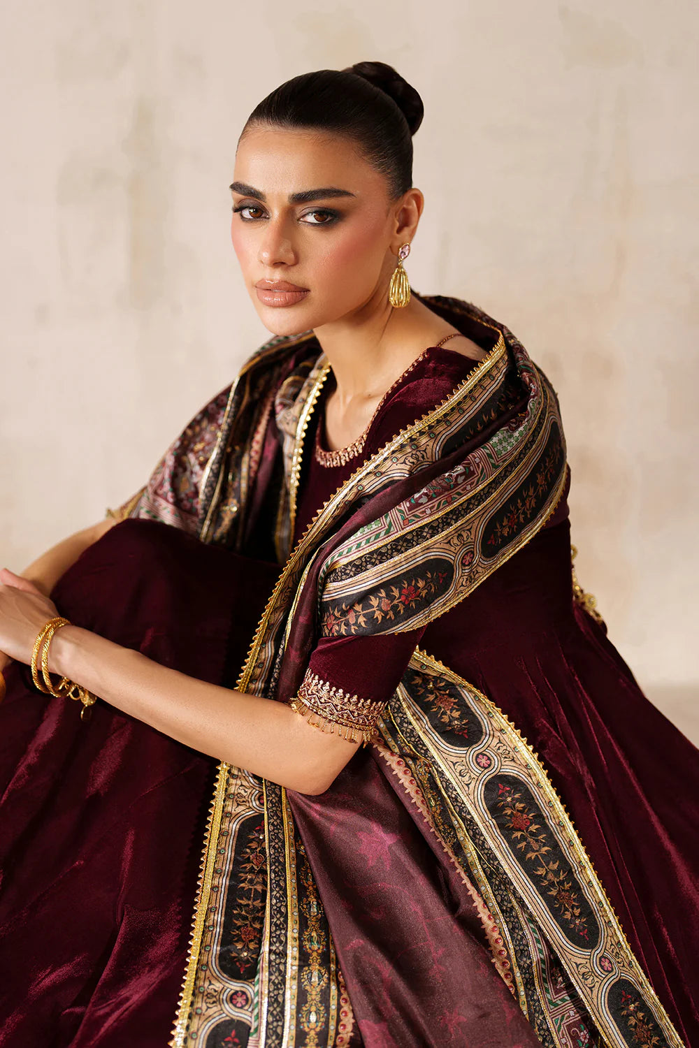 Baroque | EMBROIDERED VELVET | PR-1207