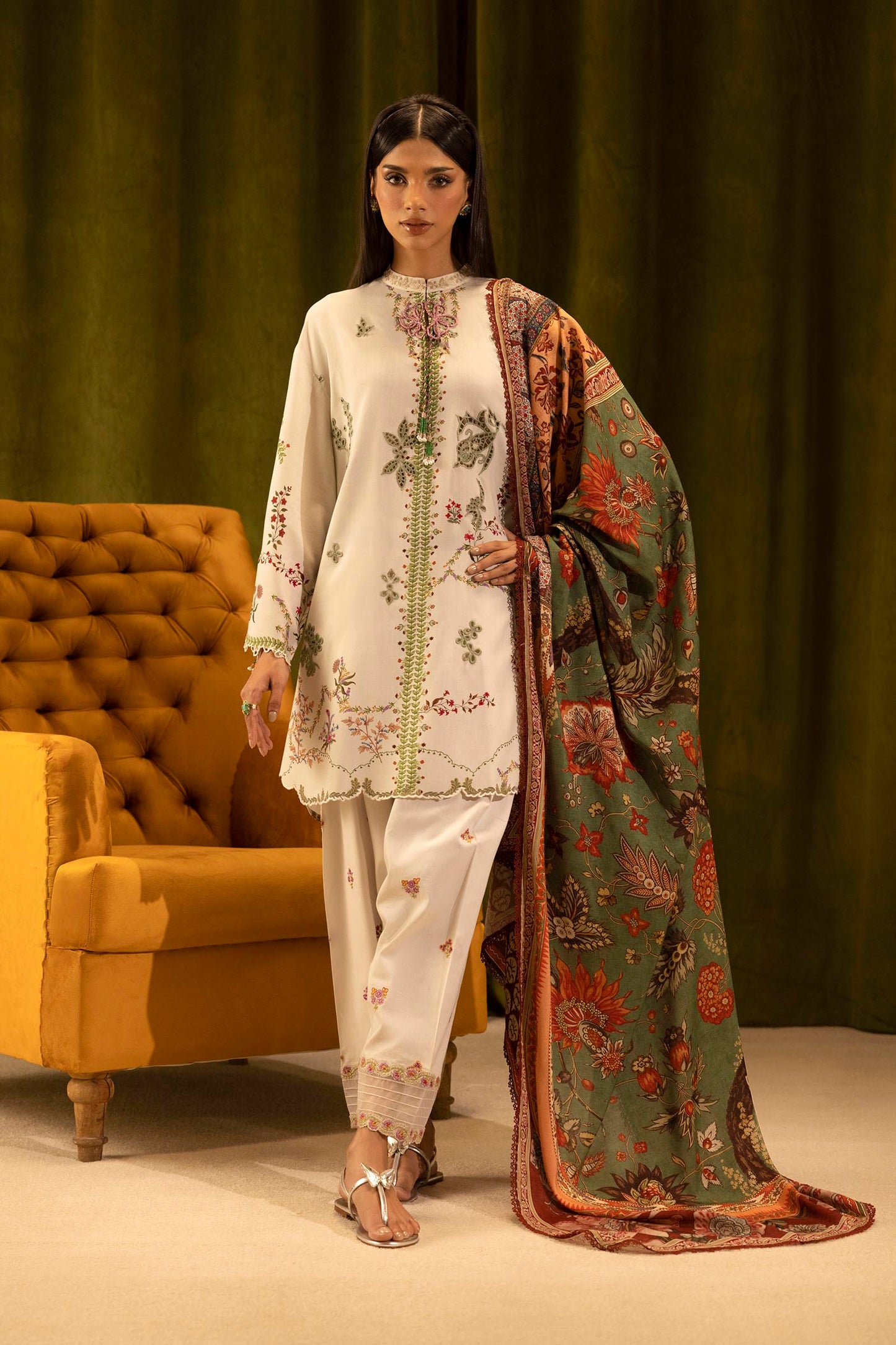 Sana Safinaz | Muzlin Winter 25 | 015A