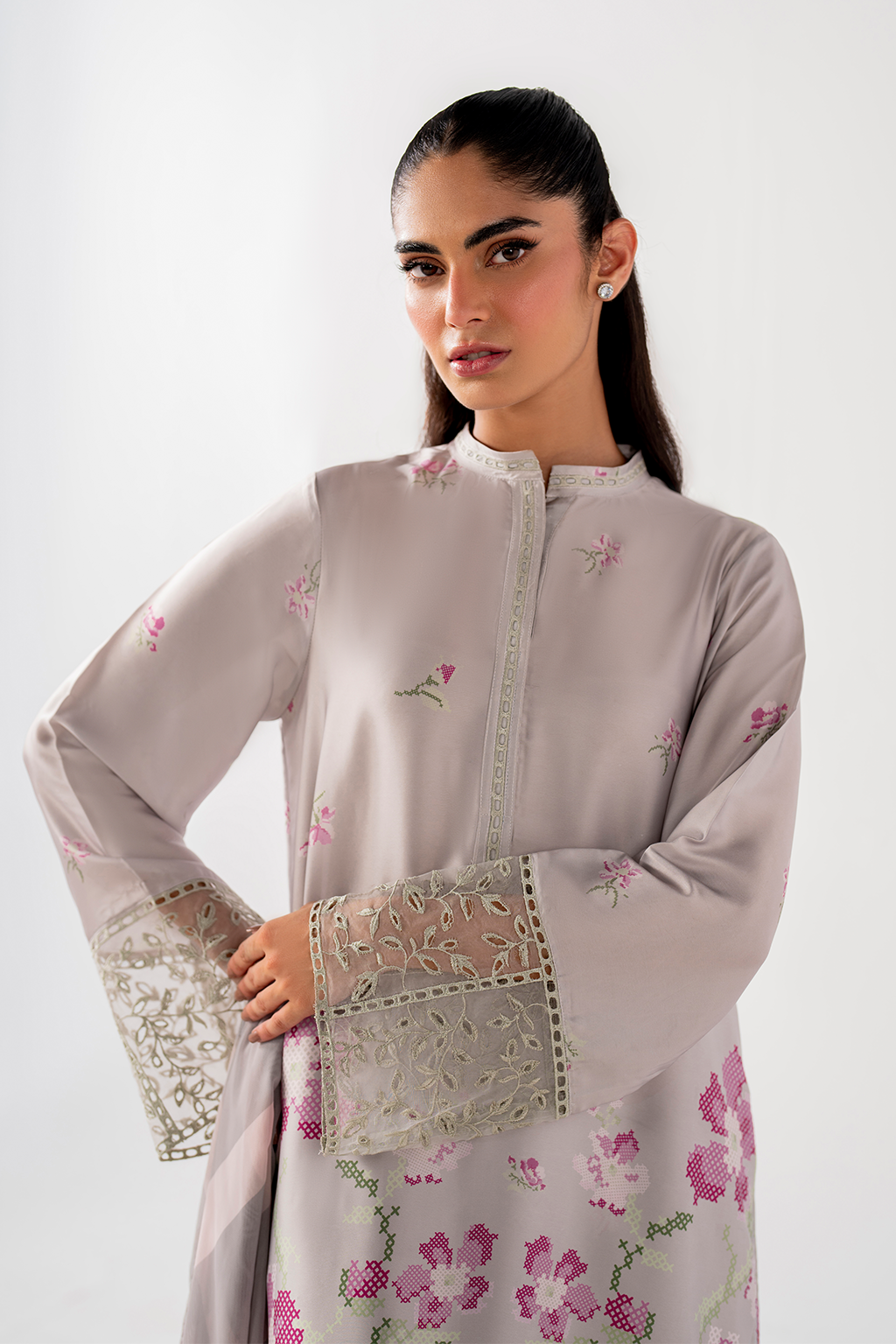 Iznik | Ready to Wear | IP-244