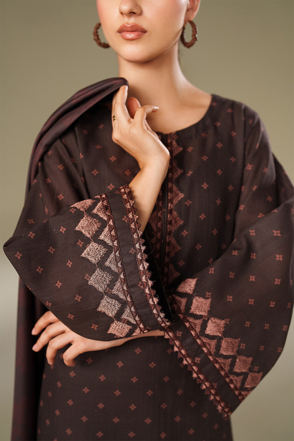 Iznik | Winter Chapter 25 | UE-559 Printed Khaddar