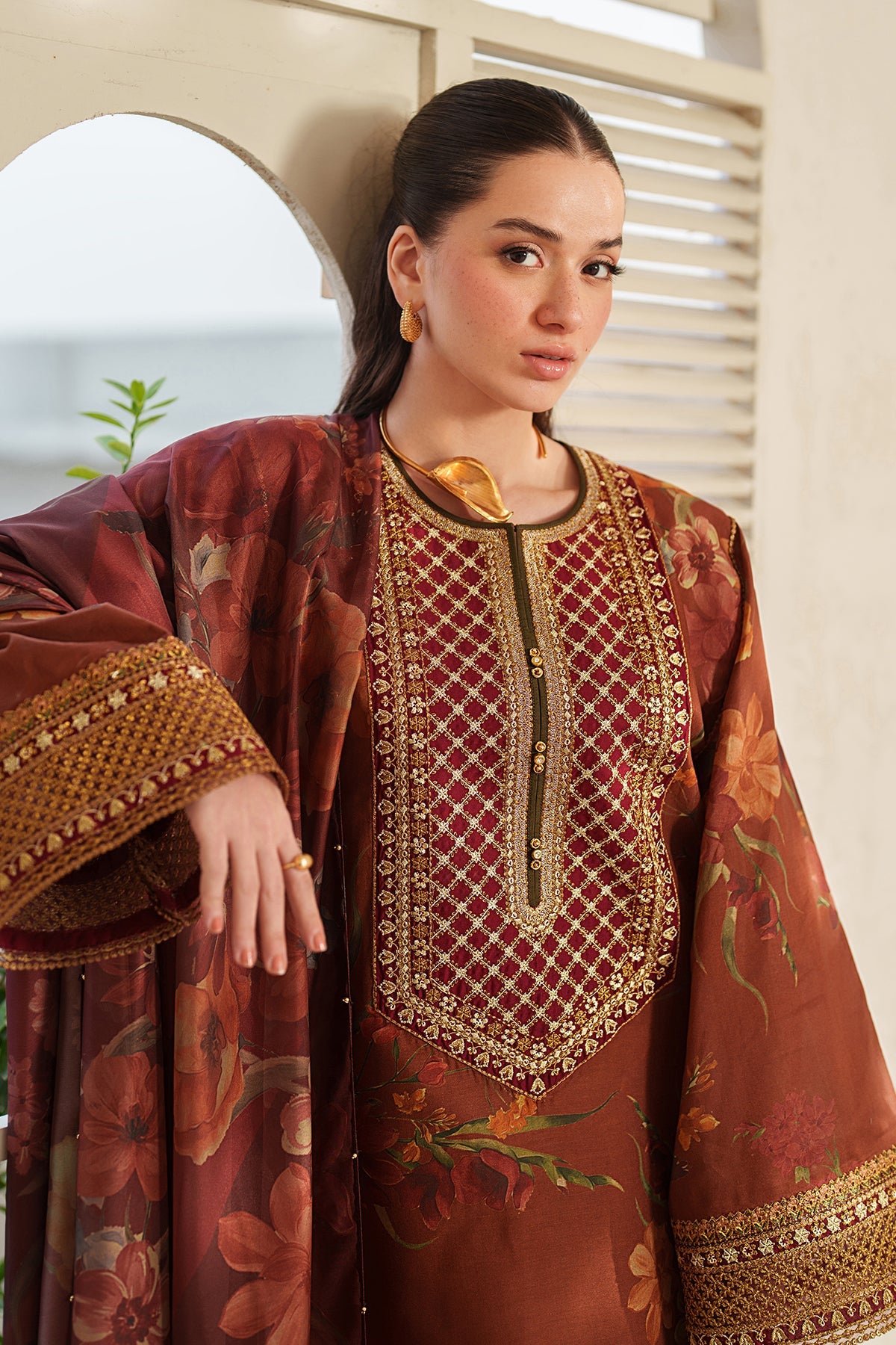 Baroque | Embroidered Lawn | SF-4409
