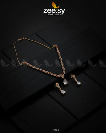 Nargis Zircon Necklace - Libasekhas
