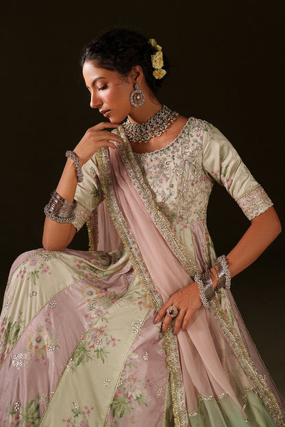 Iznik | Velvet 25 | IV-77 Embroidered Velvet