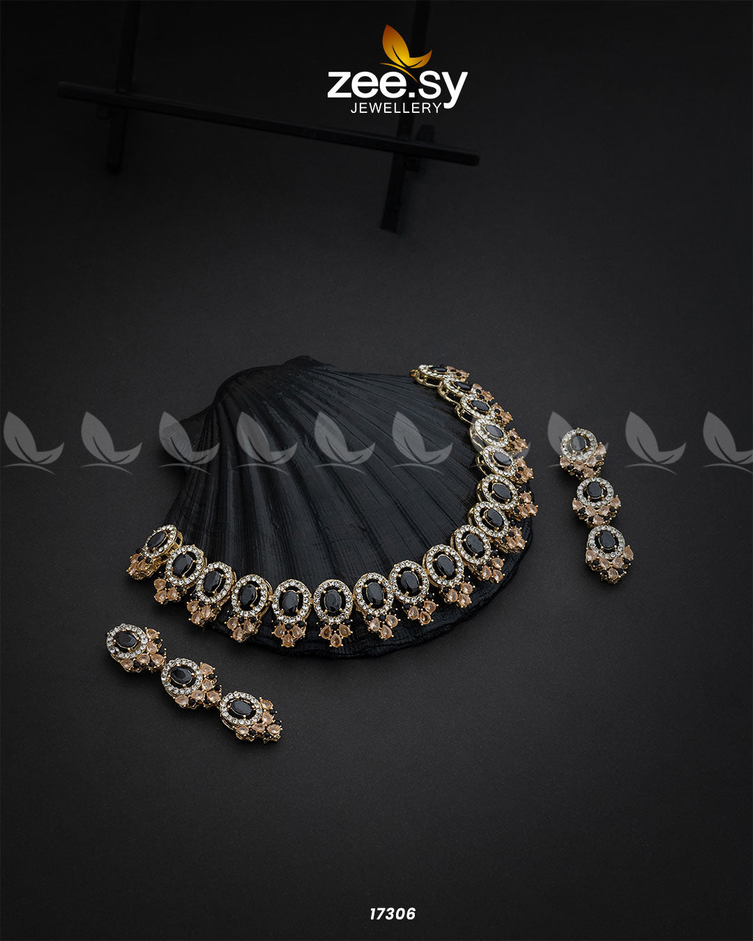 Embellished Necklace - Libasekhas