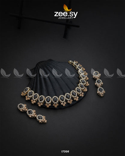 Embellished Necklace - Libasekhas