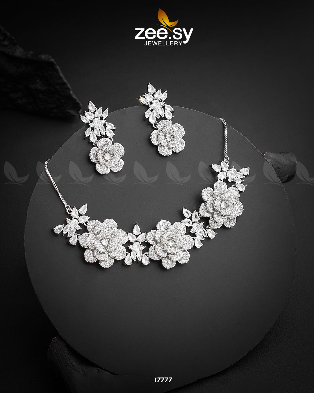 Classic Necklace - Libasekhas