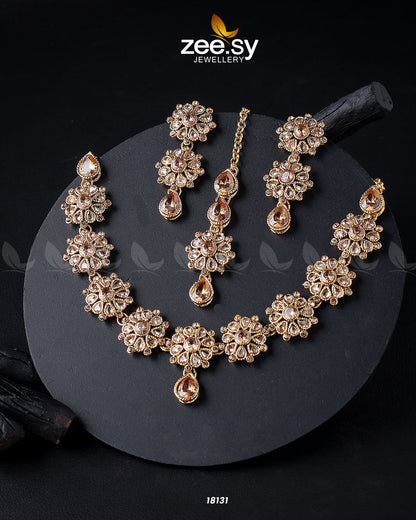 Narcissus Necklace Set - Libasekhas