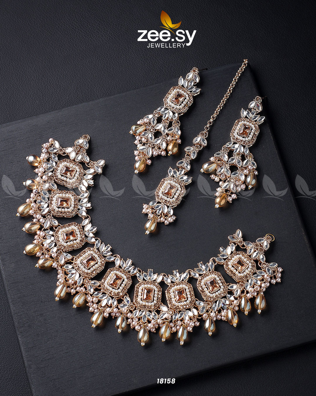 Stephanotis Necklace Set - Libasekhas