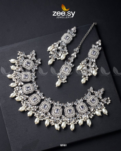 Stephanotis Necklace Set - Libasekhas