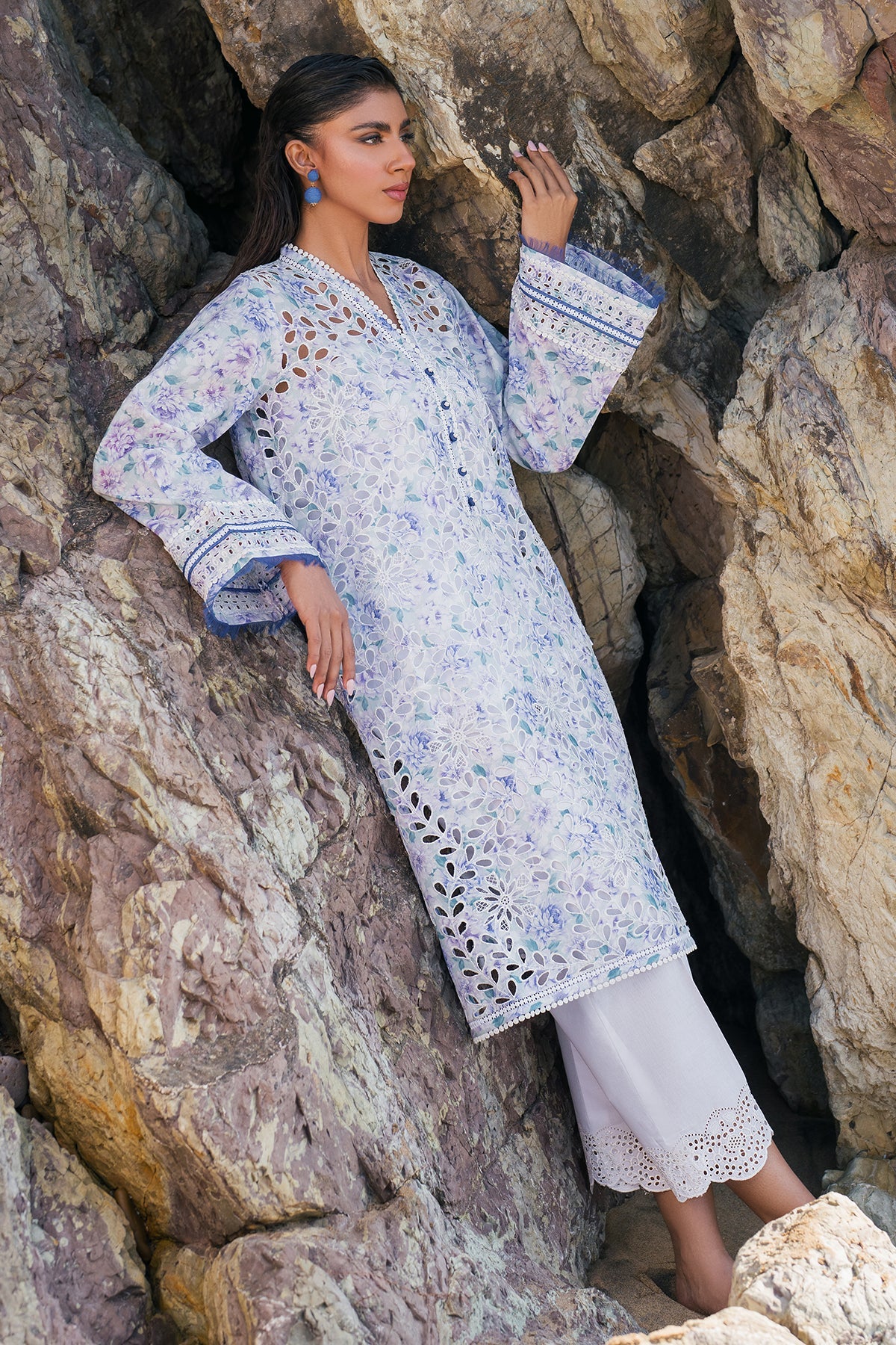 Baroque | Embroidered Lawn | SF-4122