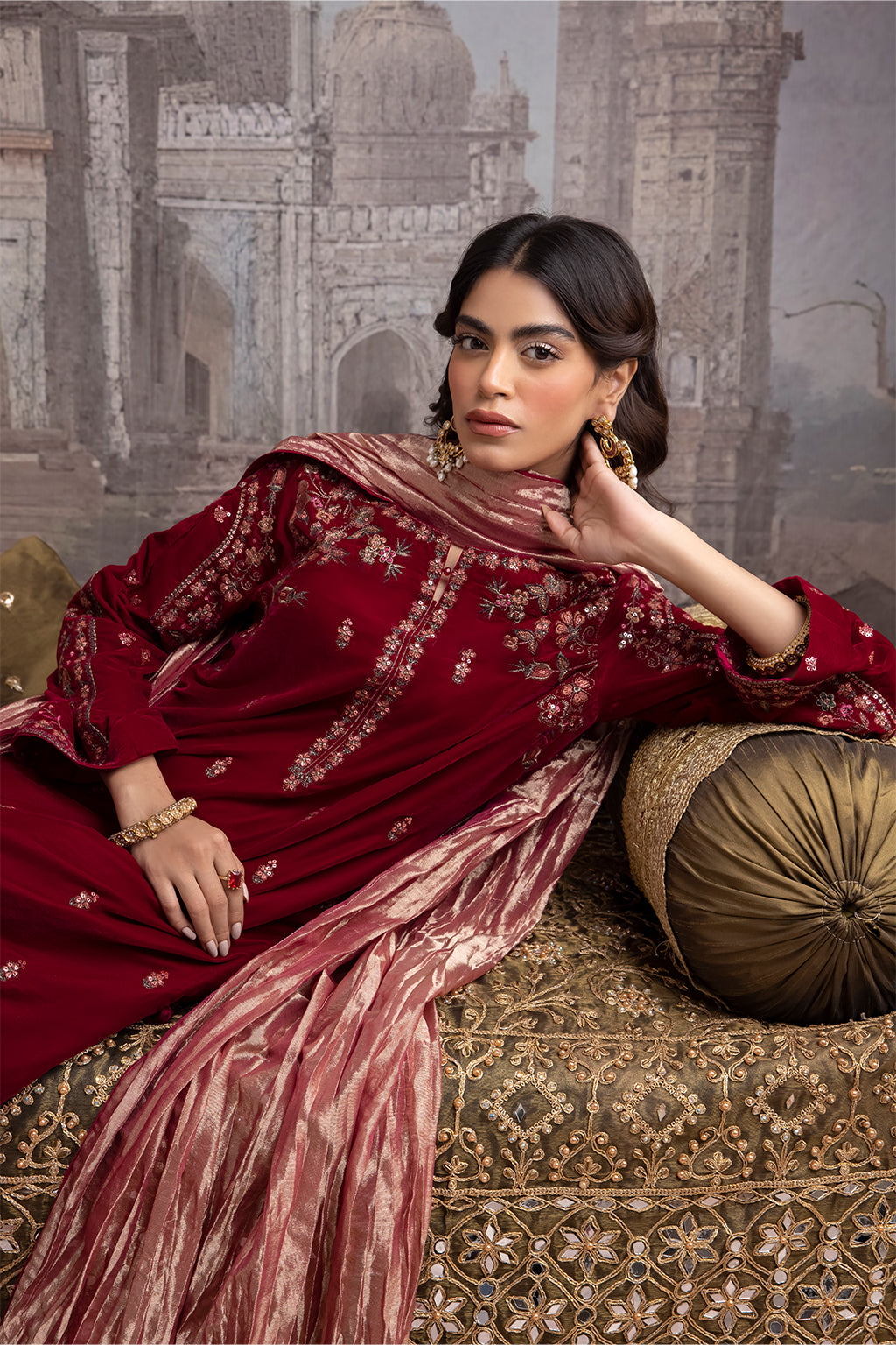 IZNIK | IV-27 HARF - Riwayat-e-khas