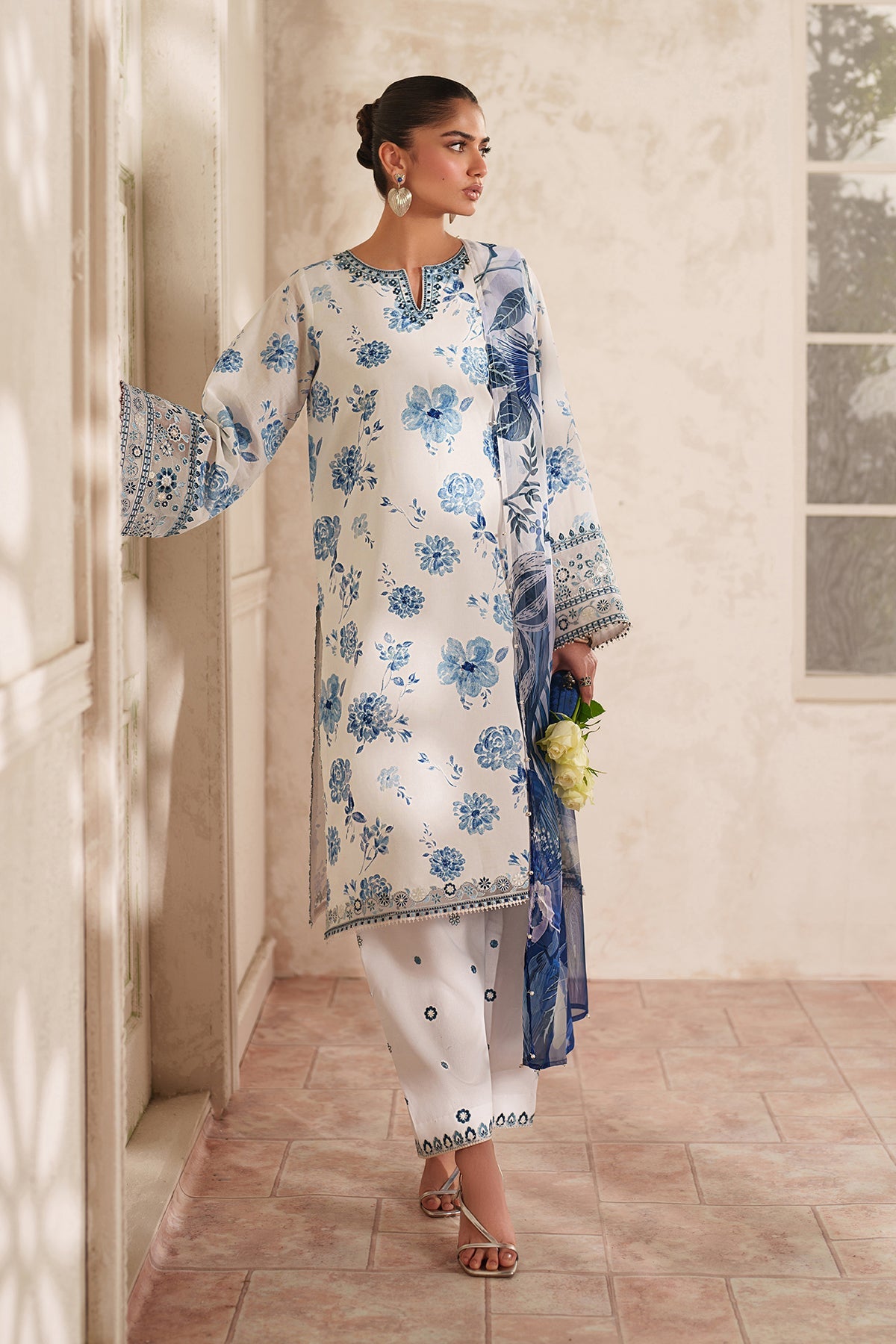 Baroque | Embroidered Lawn | SF-4413