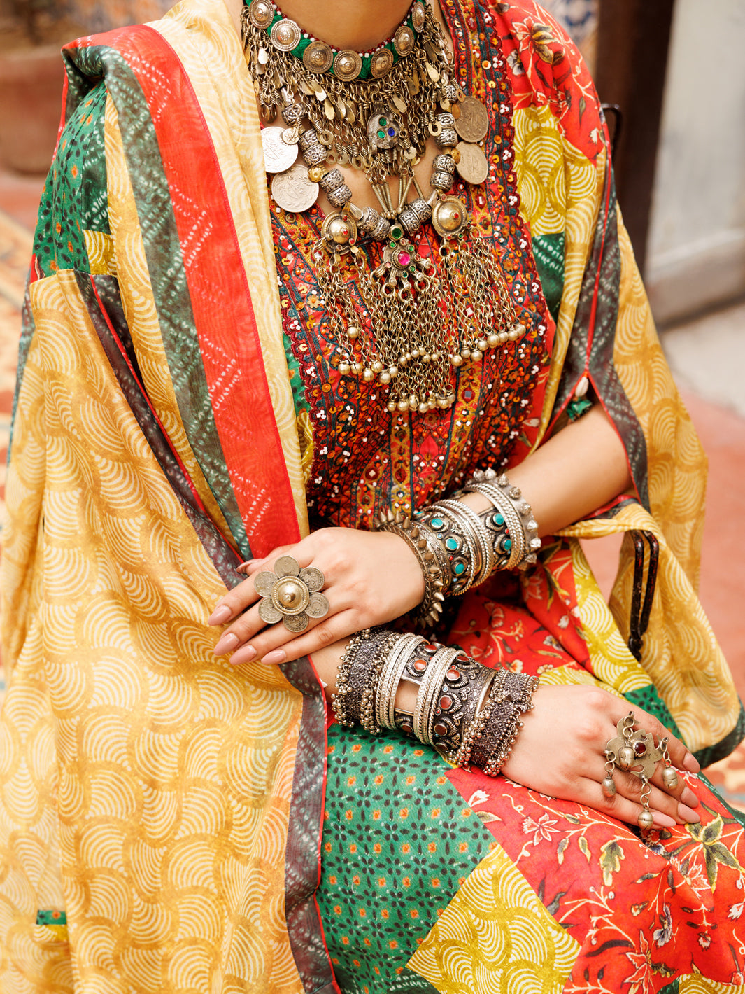 Almirah | Lok Wirsa Signature Collection | ALP-3PS-1957A