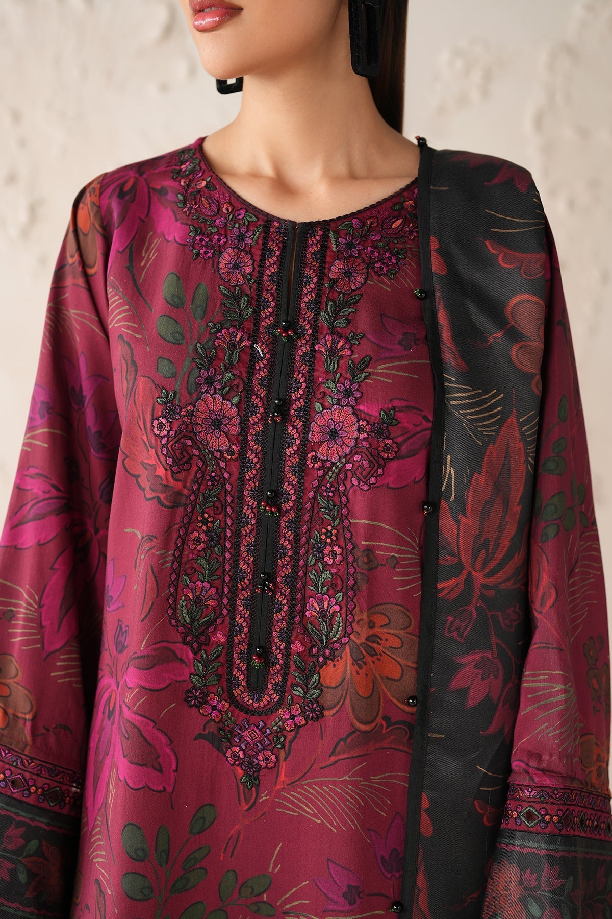 Baroque | Luxury Pret 25 | UF-4304