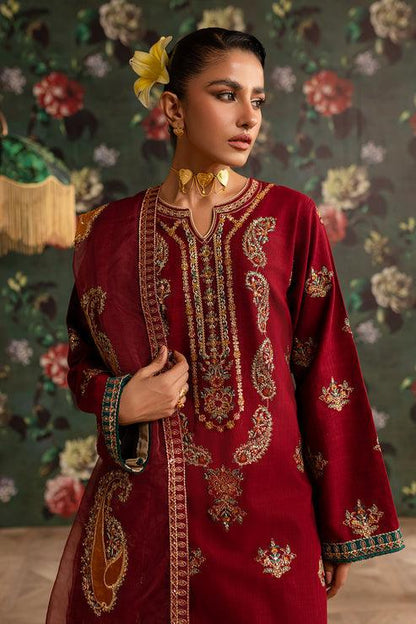 Emaan Adeel | Rangrez Collection | MAHI