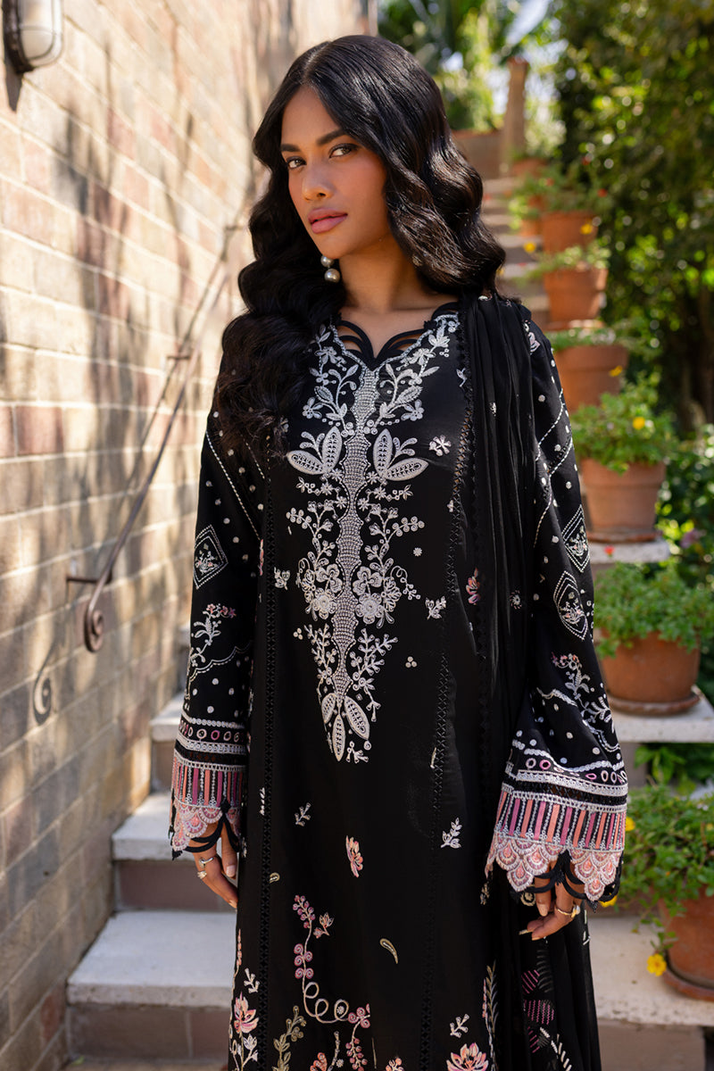 Qalamkar | Q Line Lawn 25 | QM-04 Gigi