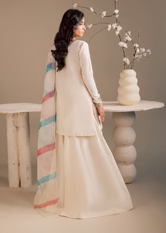 Maria Osama Khan | Noir Bliss Luxury Formals | Pearl Whisper