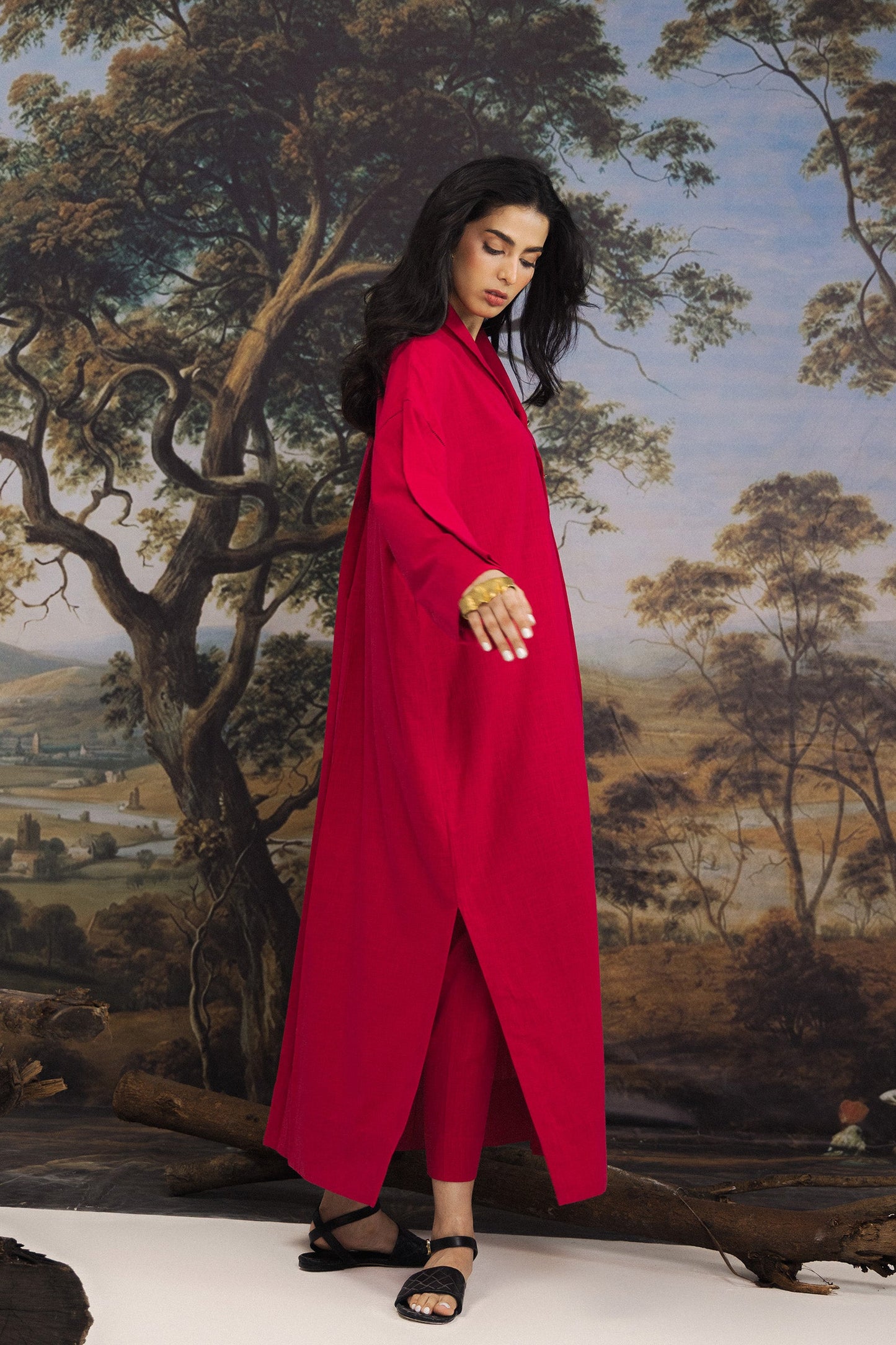 Elan  | ELAN ESSENTIALS'26 | THALIA