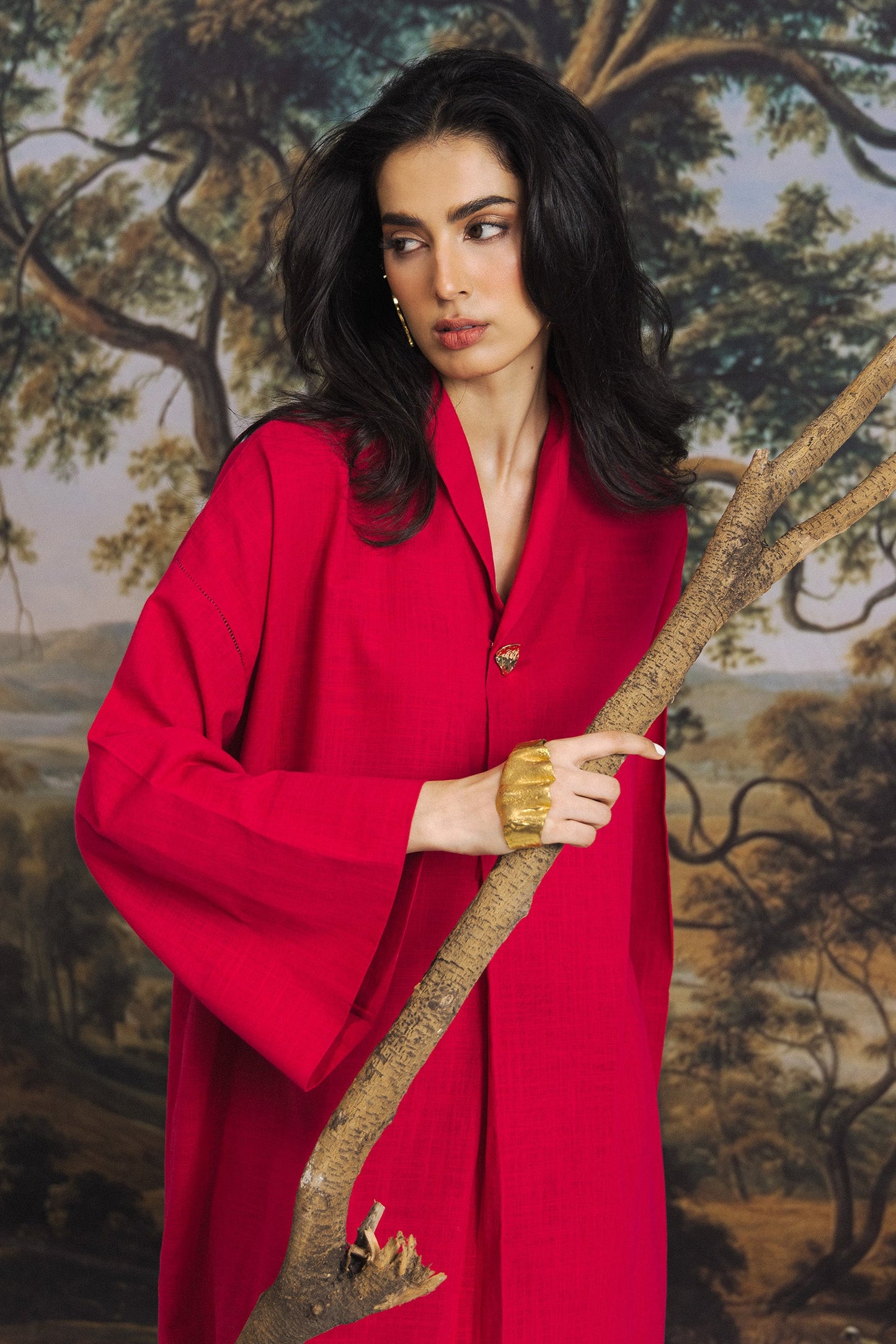 Elan  | ELAN ESSENTIALS'26 | THALIA