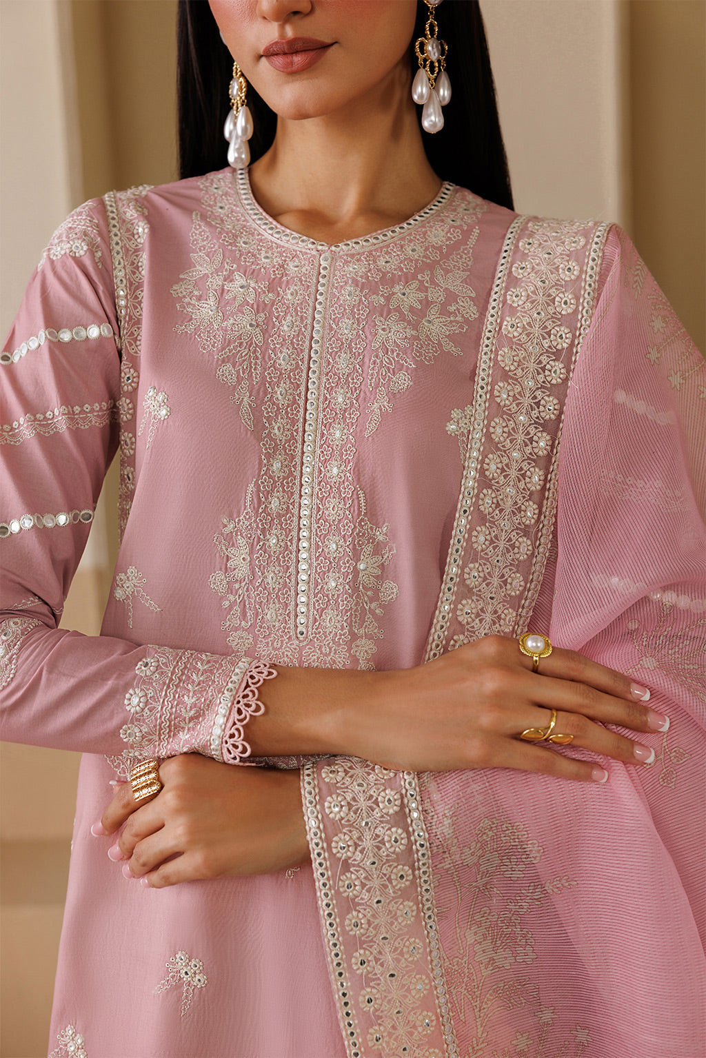 Emaan Adeel | Viva Pret | SONATA - P0120