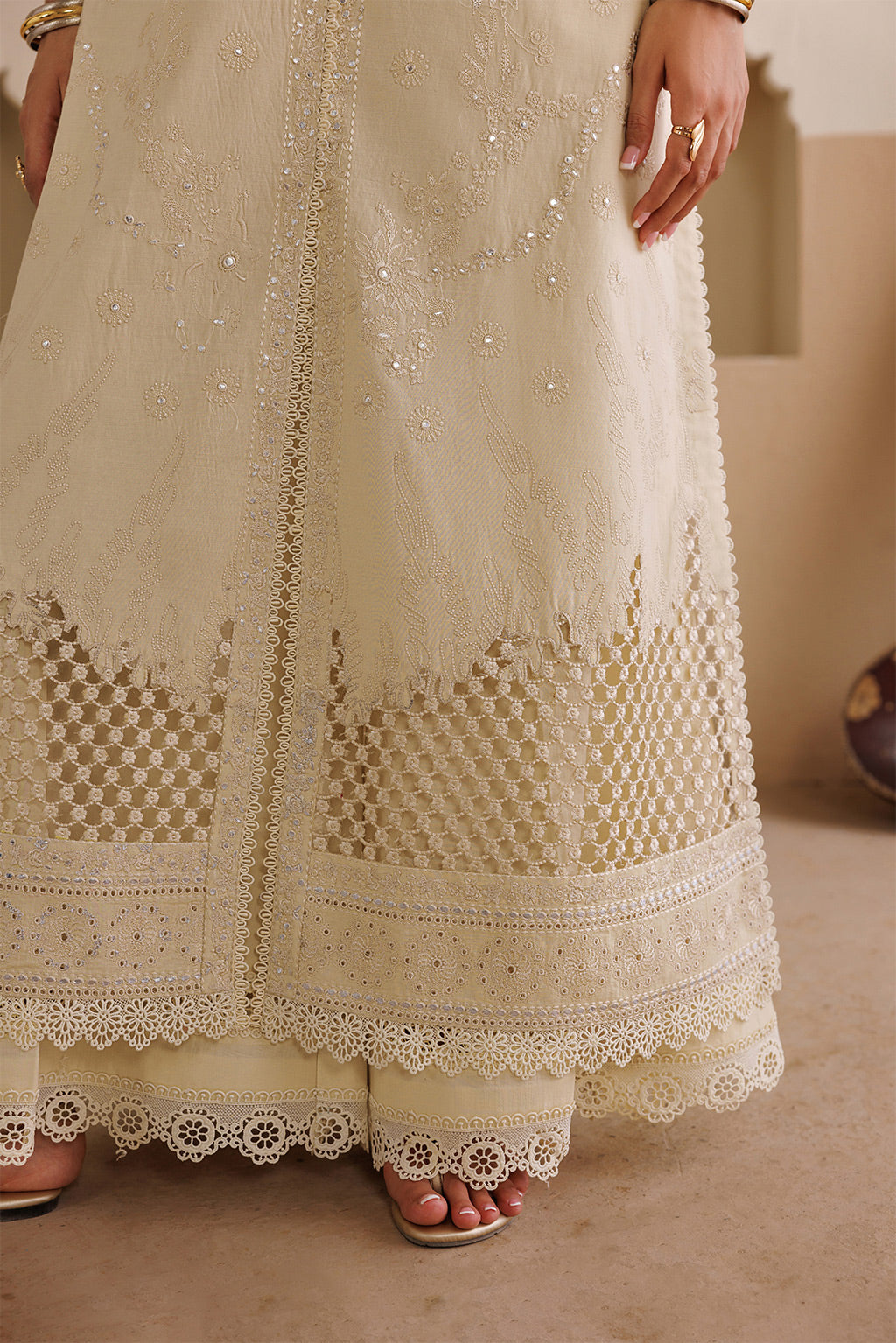 Emaan Adeel | Viva Pret | OPUS - P0121