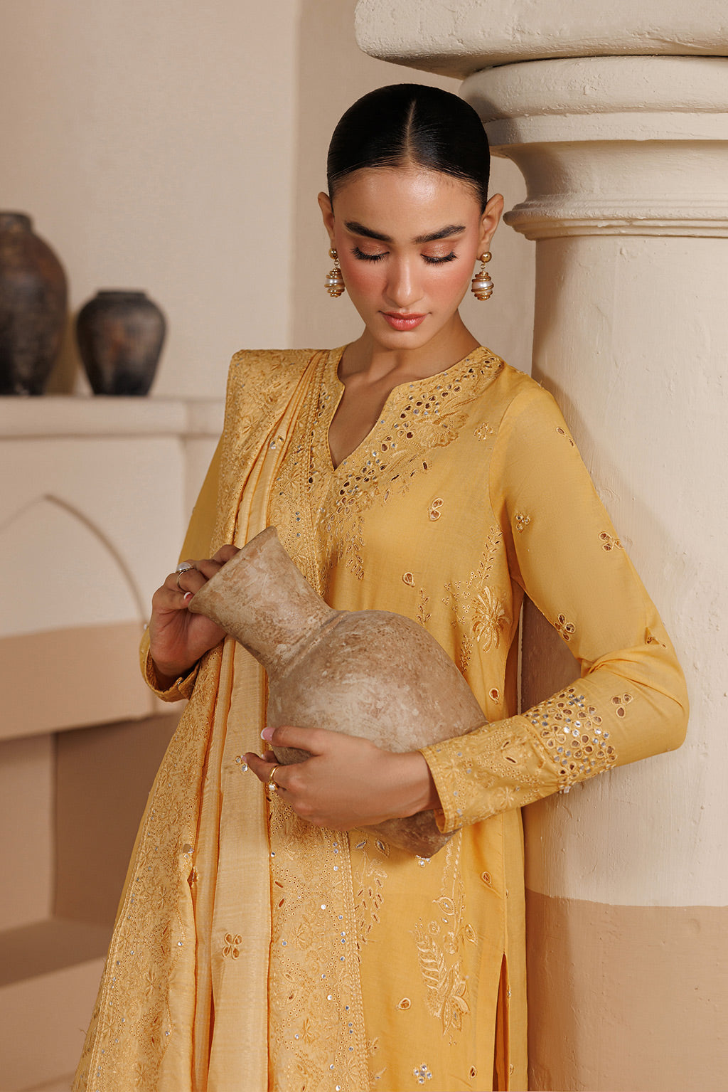 Emaan Adeel | Viva Pret | MELODY - P0118