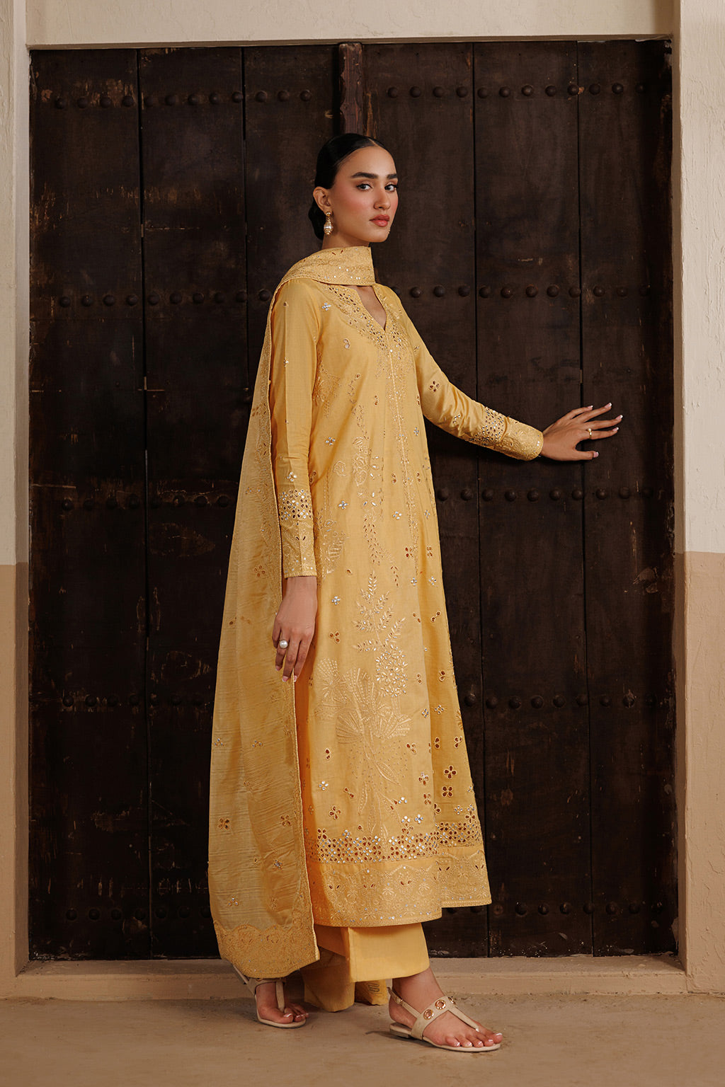 Emaan Adeel | Viva Pret | MELODY - P0118
