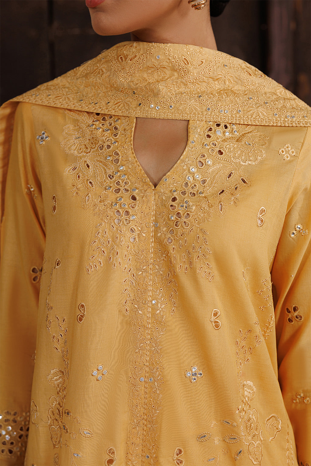 Emaan Adeel | Viva Pret | MELODY - P0118