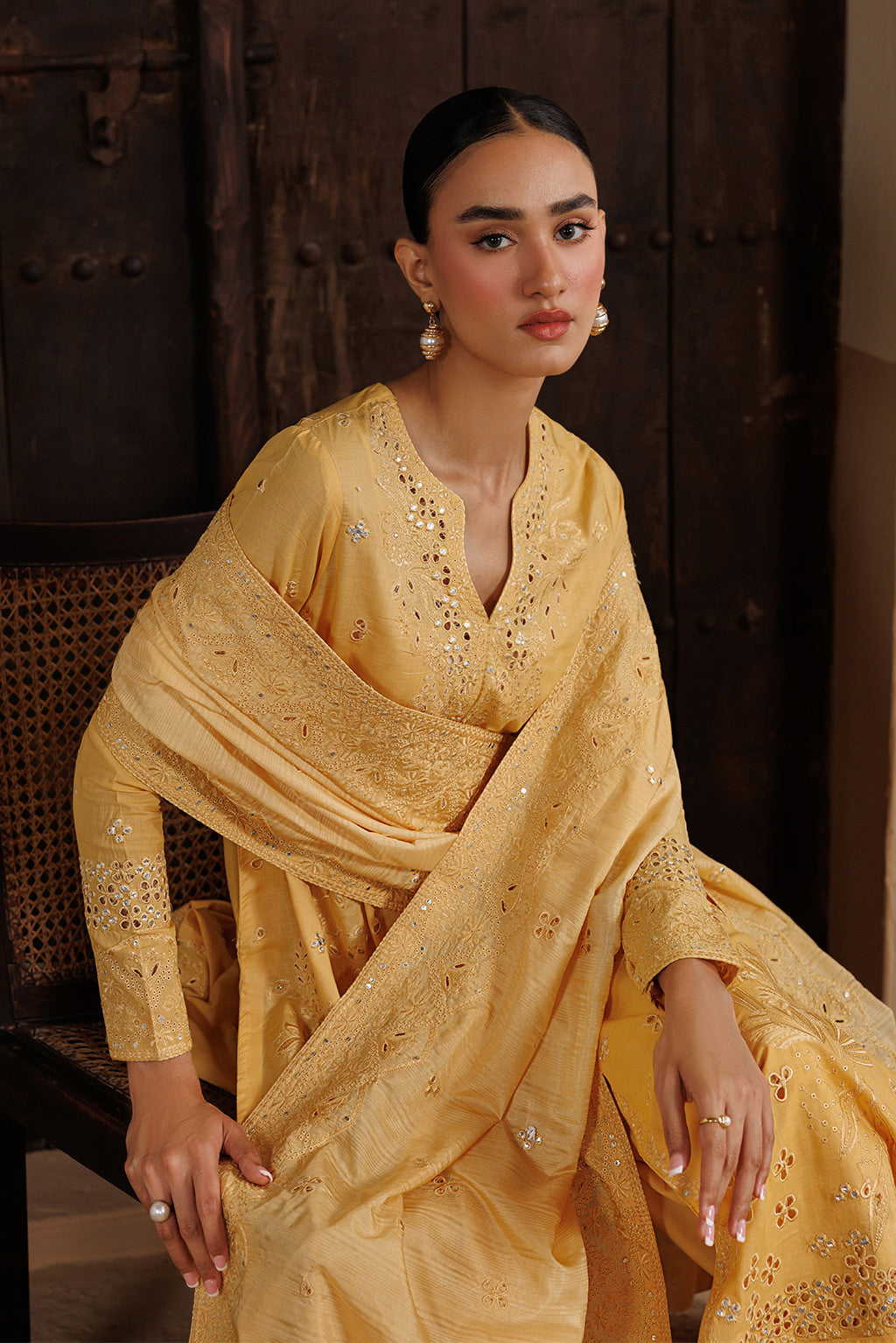 Emaan Adeel | Viva Pret | MELODY - P0118