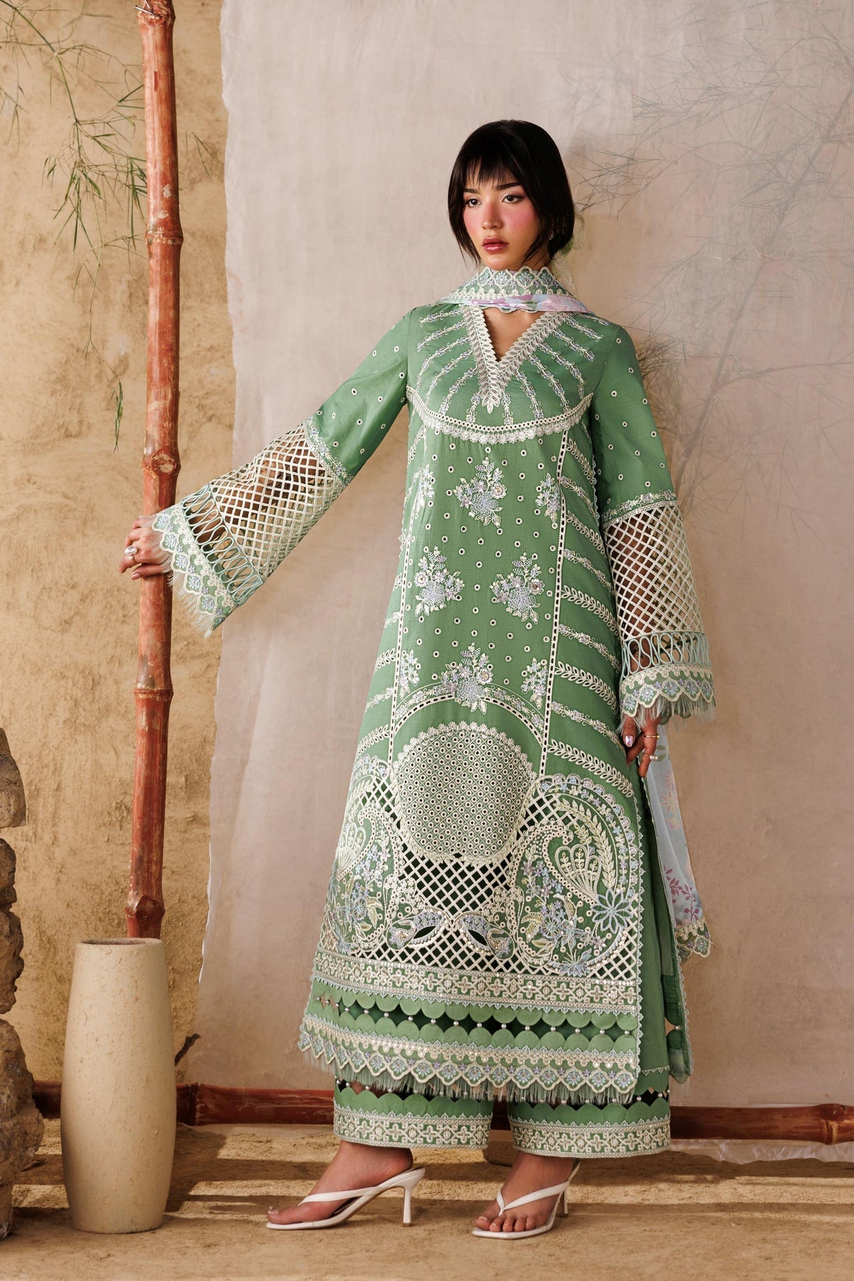 Akbar Aslam | Elea Lawn 26 | Caldera