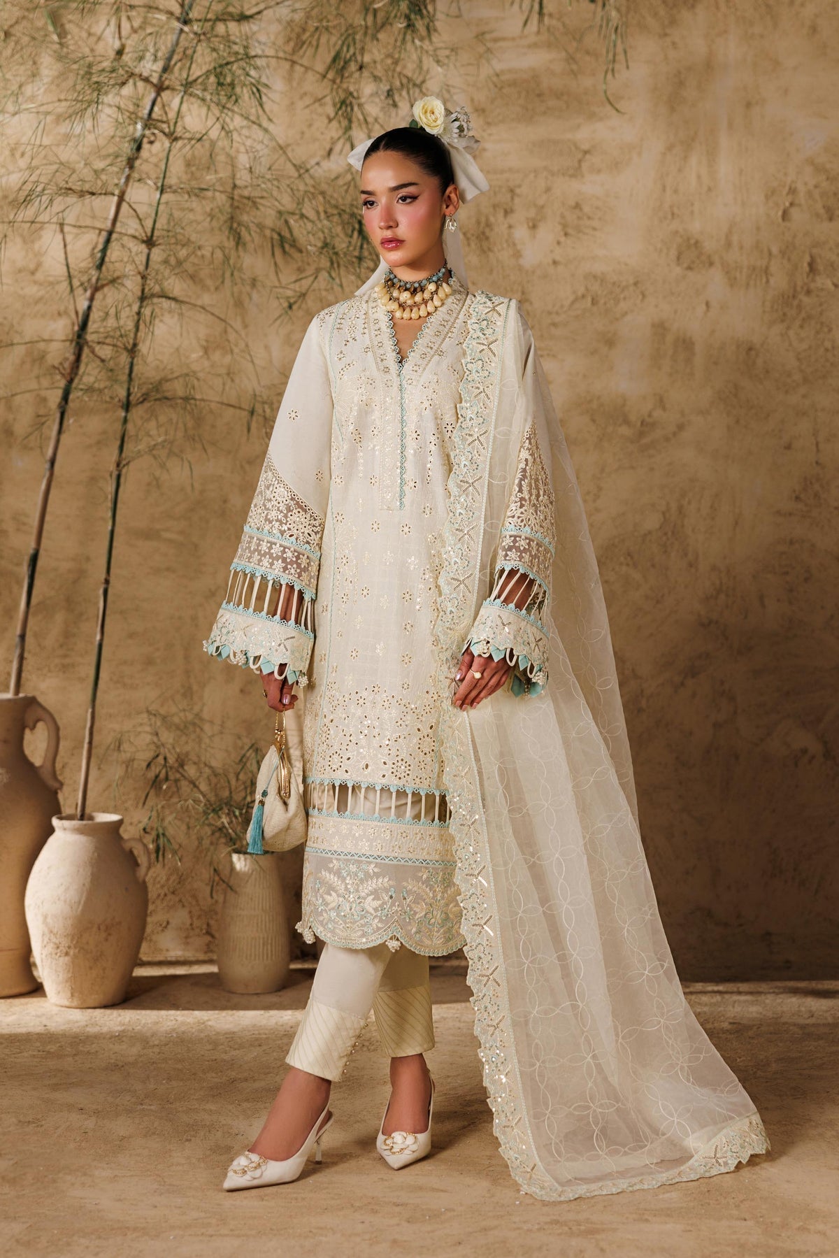 Akbar Aslam | Elea Lawn 26 | Sylvan
