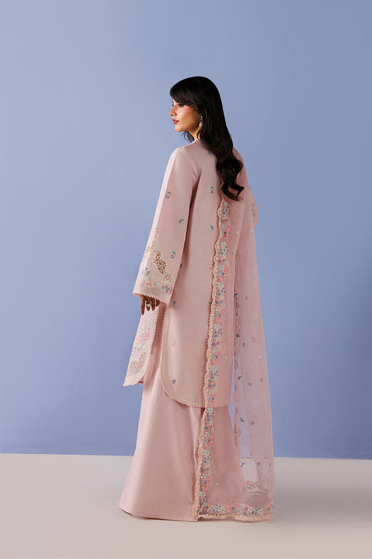 Emaan Adeel | Elevated Essentials '26 | EVORA - P0128