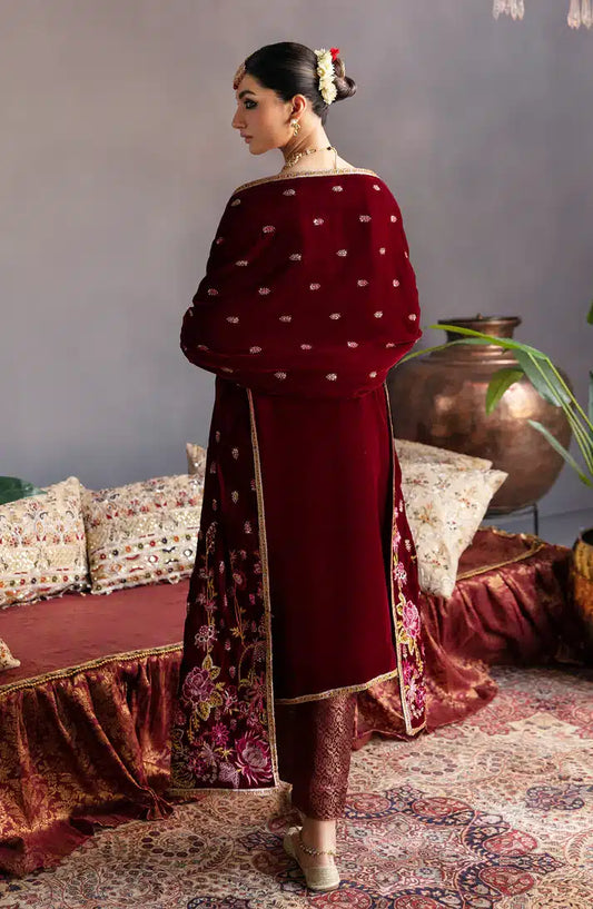 Emaan Adeel | Makhmal Velvet Edition 23 | MK-02 ROSHANAY - House Of Anaya