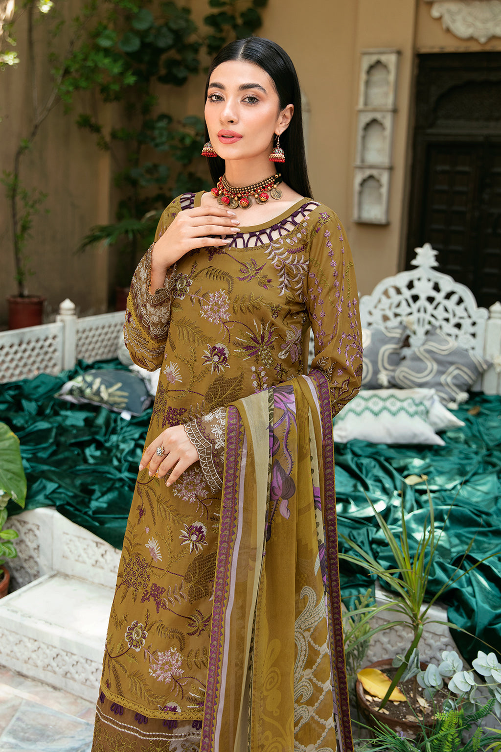 Ramsha | Luxury Lawn 24 | L-808 - House Of Anaya