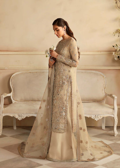 Akbar Aslam | Aleia Luxury Formals | Nacar