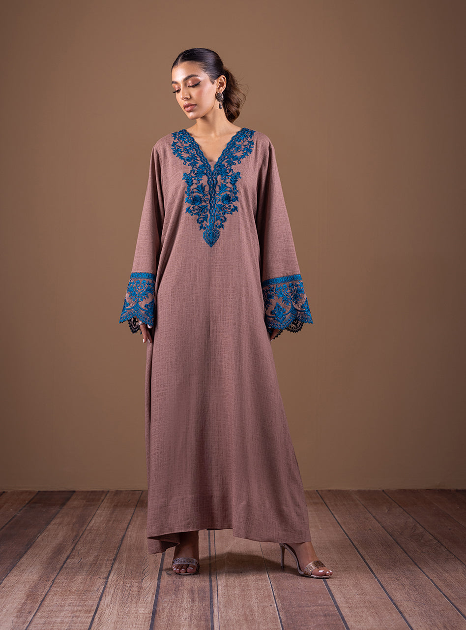 Zainab Chottani | Semi Formals | CAPTIVATING COFFEE