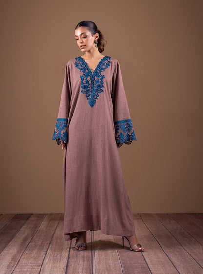 Zainab Chottani | Semi Formals | CAPTIVATING COFFEE
